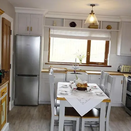 The Cosy Farm Cottage, Donegal *