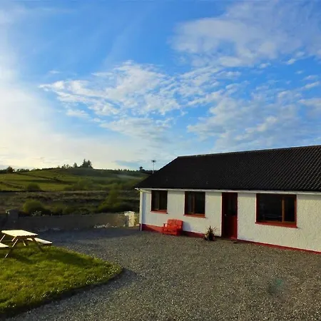 The Cosy Farm Cottage, Donegal Holiday home *