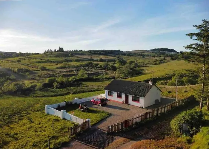 The Cosy Farm Cottage, Donegal * Inver
